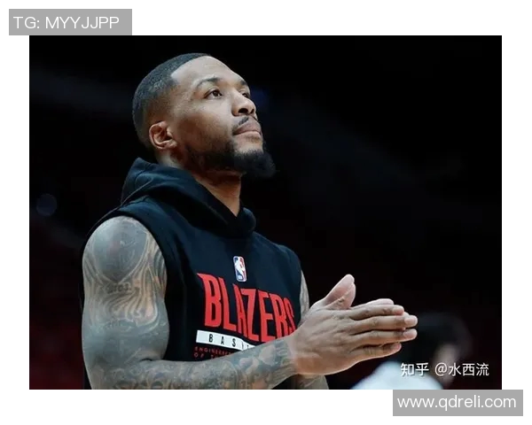 达米恩李对决猛龙展现个人风采与球队实力的精彩较量