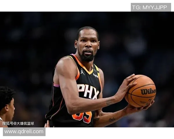 杜兰特在雷霆对阵马刺时的精彩表现如同舞蹈般优雅动人