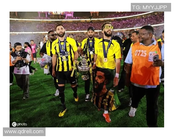 吉达联合正式签约安德莱赫特后卫西米奇加强防线实力 吉达联合正式签约安德莱赫特后卫西米奇加强防线实力