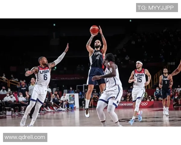 美国男篮对决法国队决战东京奥运赛场的荣耀与梦想 美国男篮对决法国队决战东京奥运赛场的荣耀与梦想