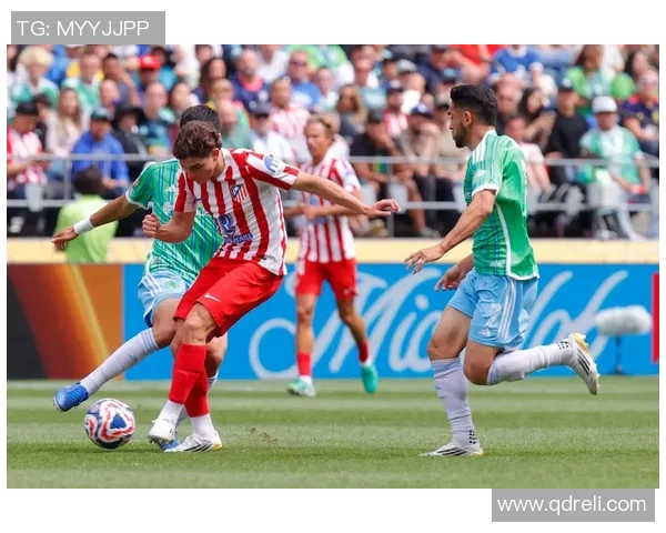 西雅图海湾人对决费城连的精彩赛事回顾与分析